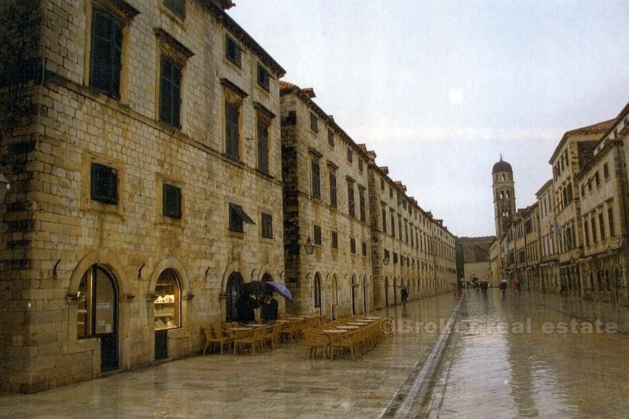 Unik eiendom på Stradun, til salgs