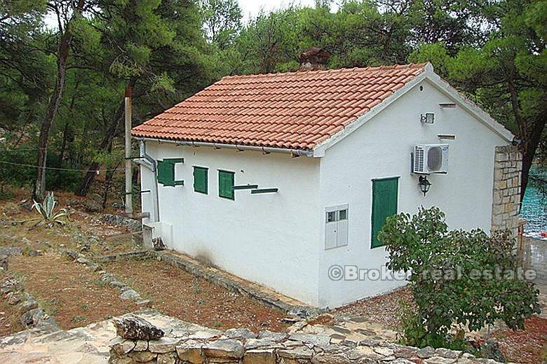 House / Villa, first row to the sea on a large building plot