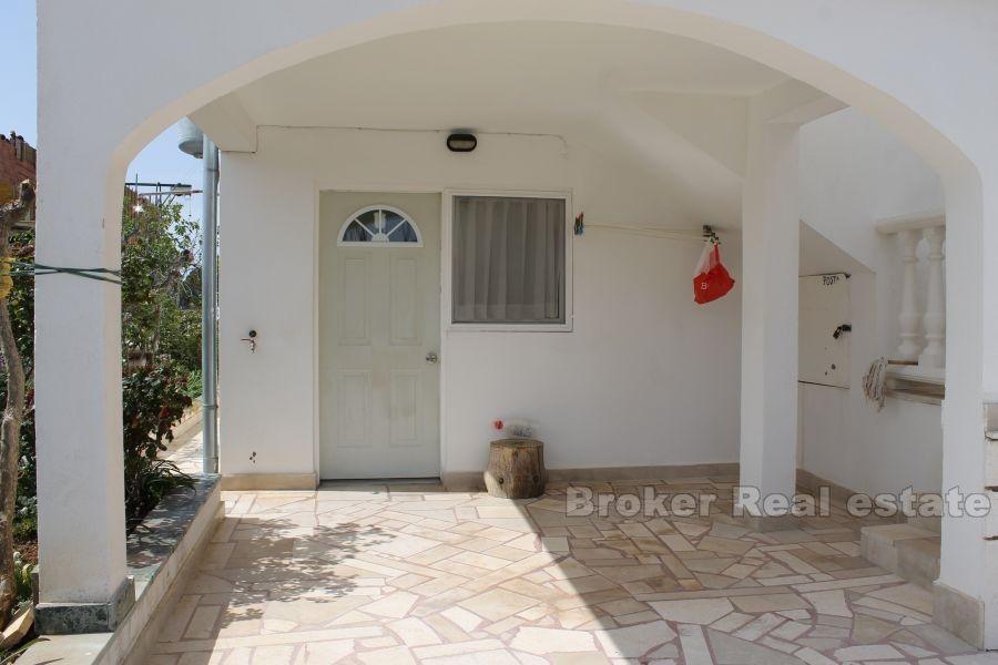 Maison / Villa, Rogoznica, front de mer avec de belles vues, à vendre