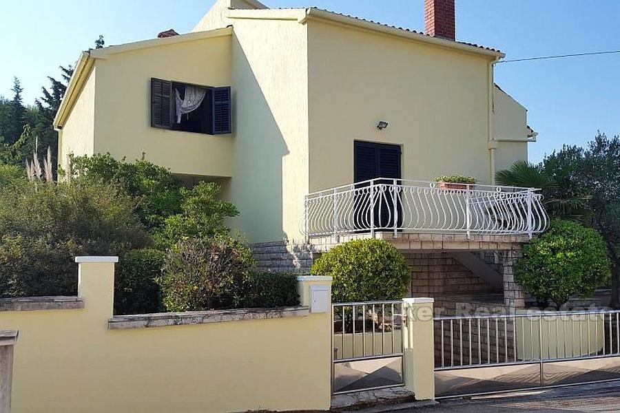 Hus / Villa, Zadar, med havutsikt, for salg