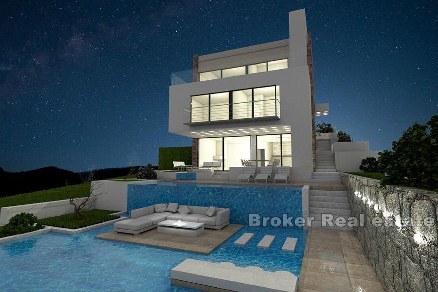 Maison dans un excellent emplacement avec permis pour une villa