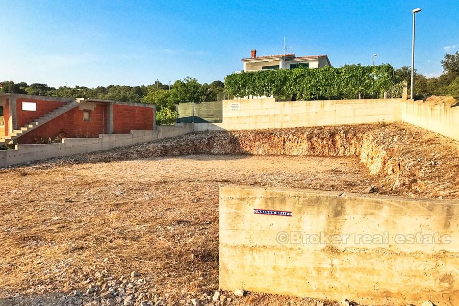 Terrain constructible avec vue sur la mer