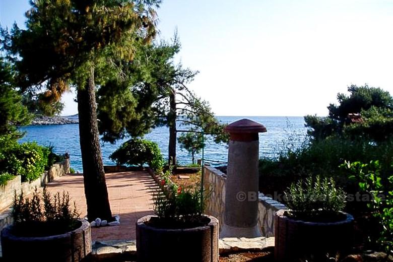 Maison / villa, première rangée de la mer