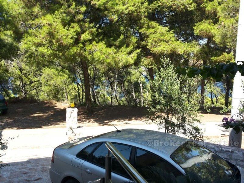 Apartman na Čiovu, prvi red do mora, pogled na more,na prodaju