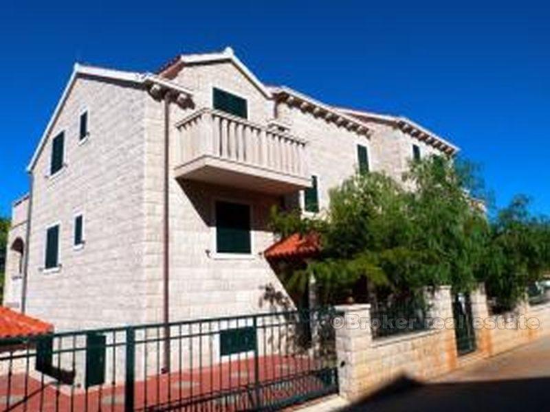 Kuća/vila, samostojeća, otok Brač