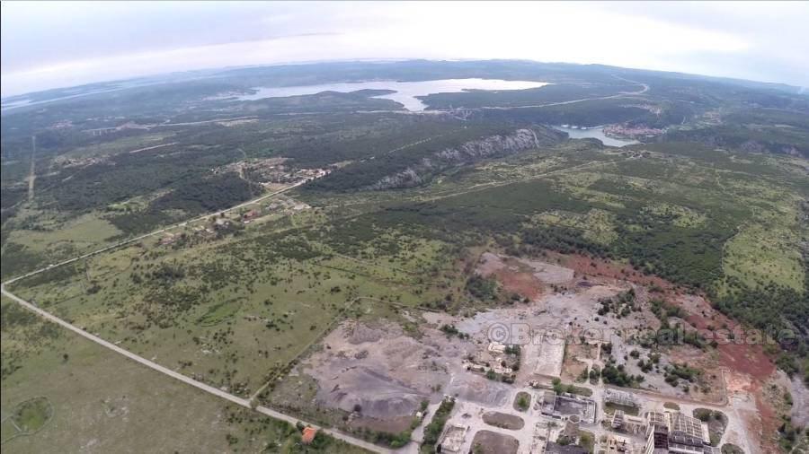 Inwestycja, ośrodek turystyczny, w pobliżu Sibenik