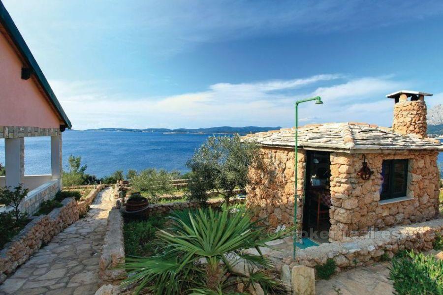 Maison / Villa, moderne, première rangée de la mer