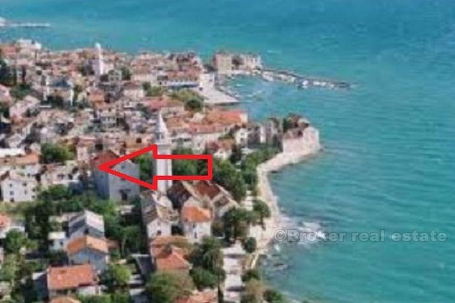 Diversi terreni edificabili vicino al mare, in vendita