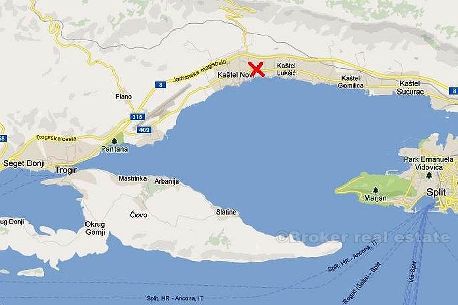 Diversi terreni edificabili vicino al mare, in vendita