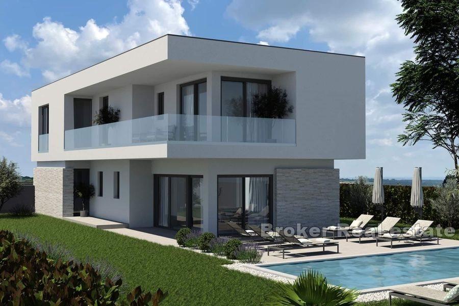 Attractive villa with pool