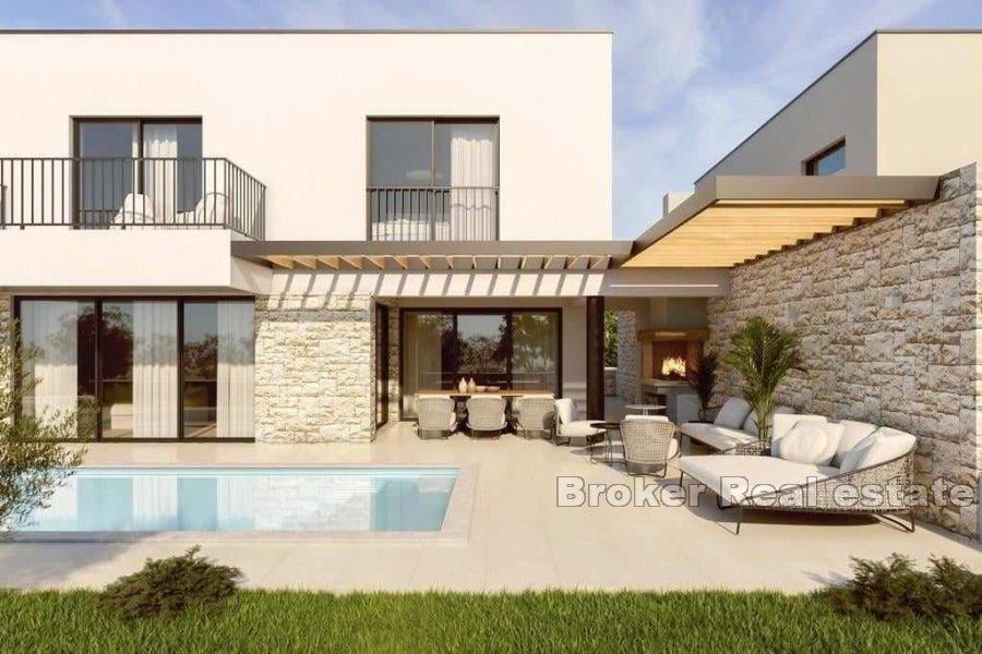 Elegante Villa mit Pool