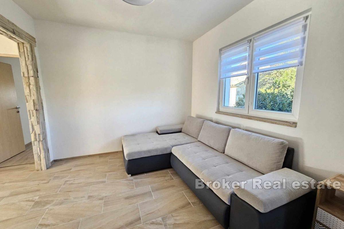 Ground floor house with a spacious plot