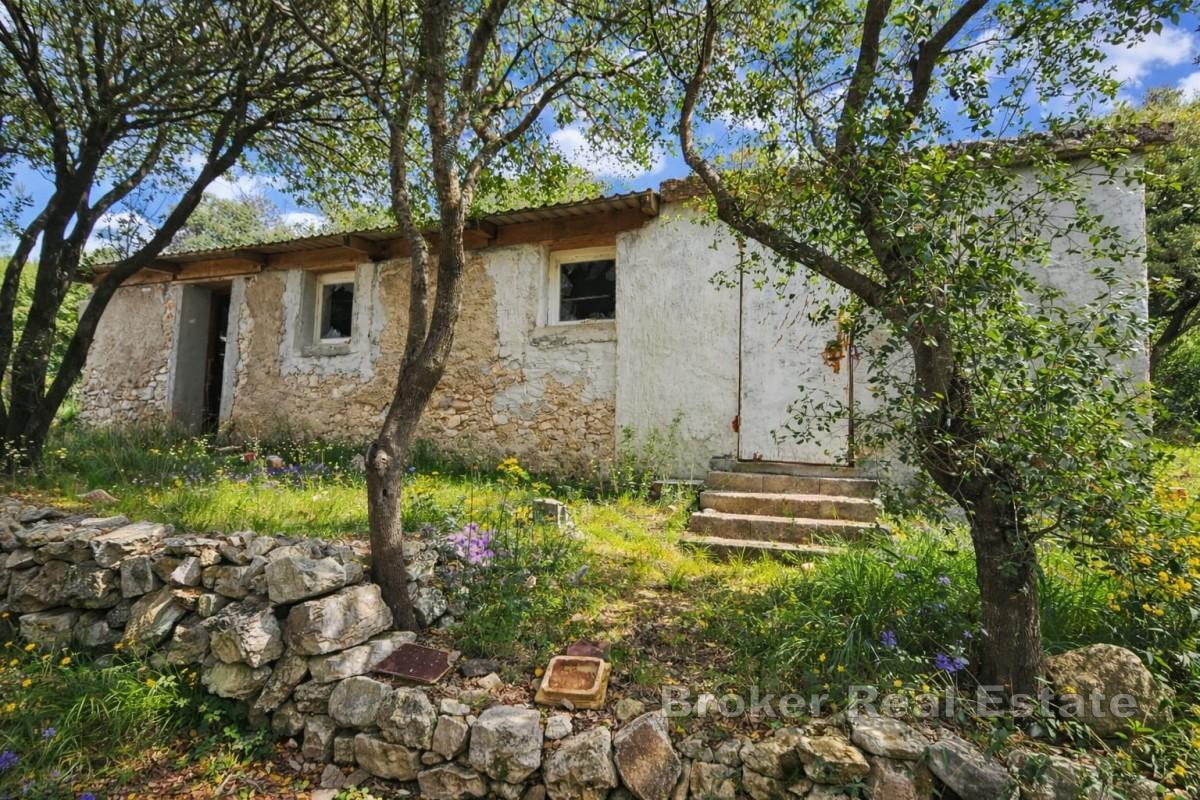 Maison à rénover, en bord de mer