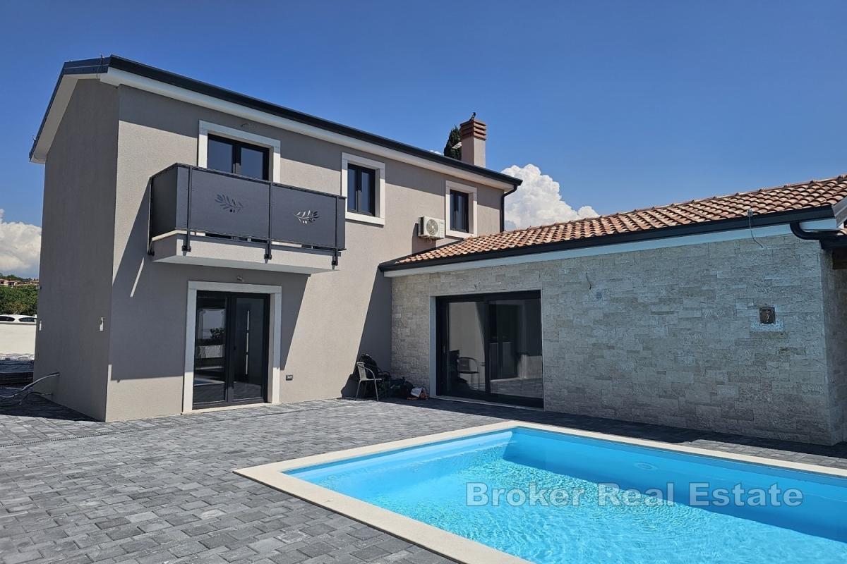 Villa con piscina e vista mare vicino a Parenzo