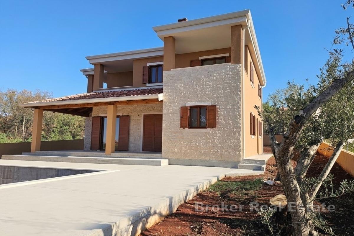 Moderne Villa im traditionellen istrischen Stil