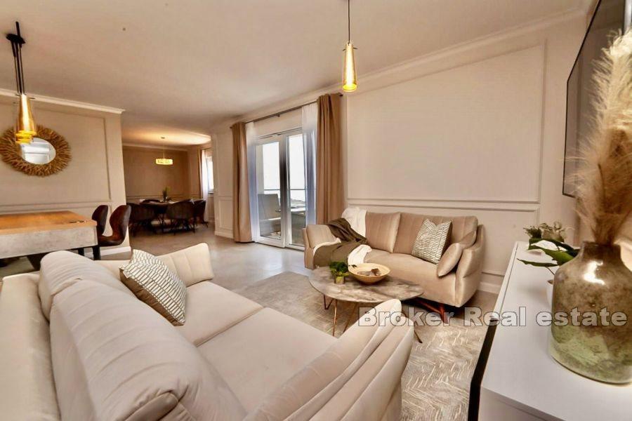 Luxuriöses Apartment mit Meerblick