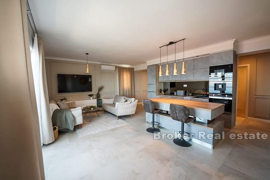 Luxuriöses Apartment mit Meerblick