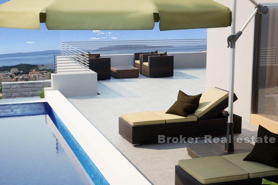 Moderna villor med pool