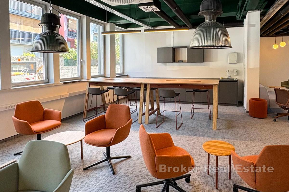 Immeuble de bureaux moderne