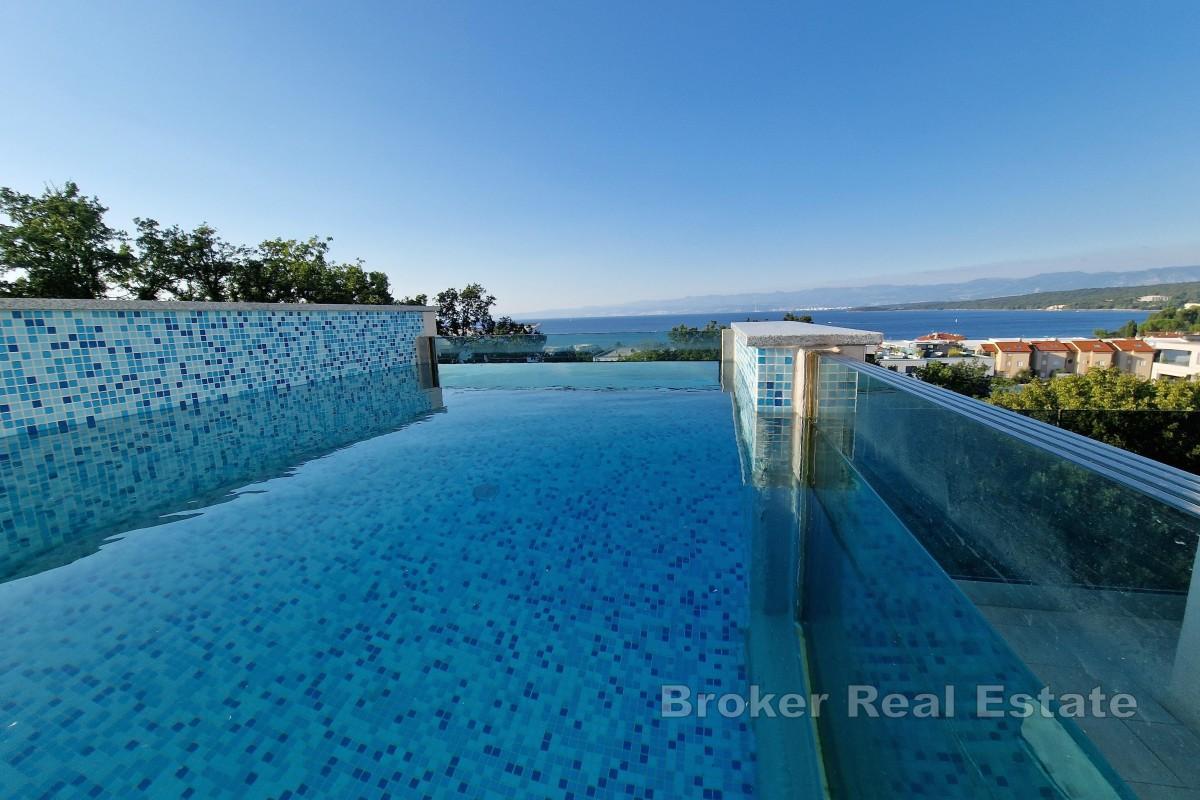 Penthouse mit Pool in Malinska