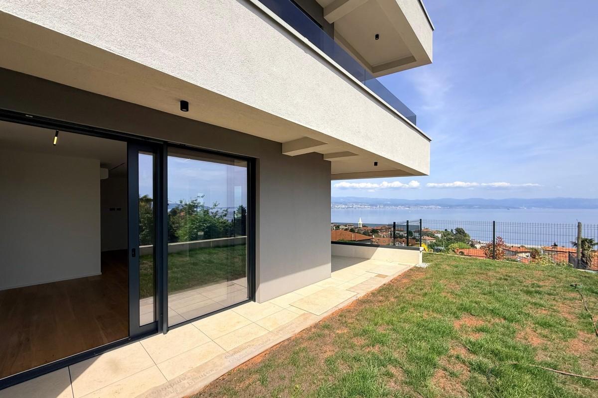 001-1021-58a-Opatija-modern-apartment-with-garden-and-sea-view-for-sale