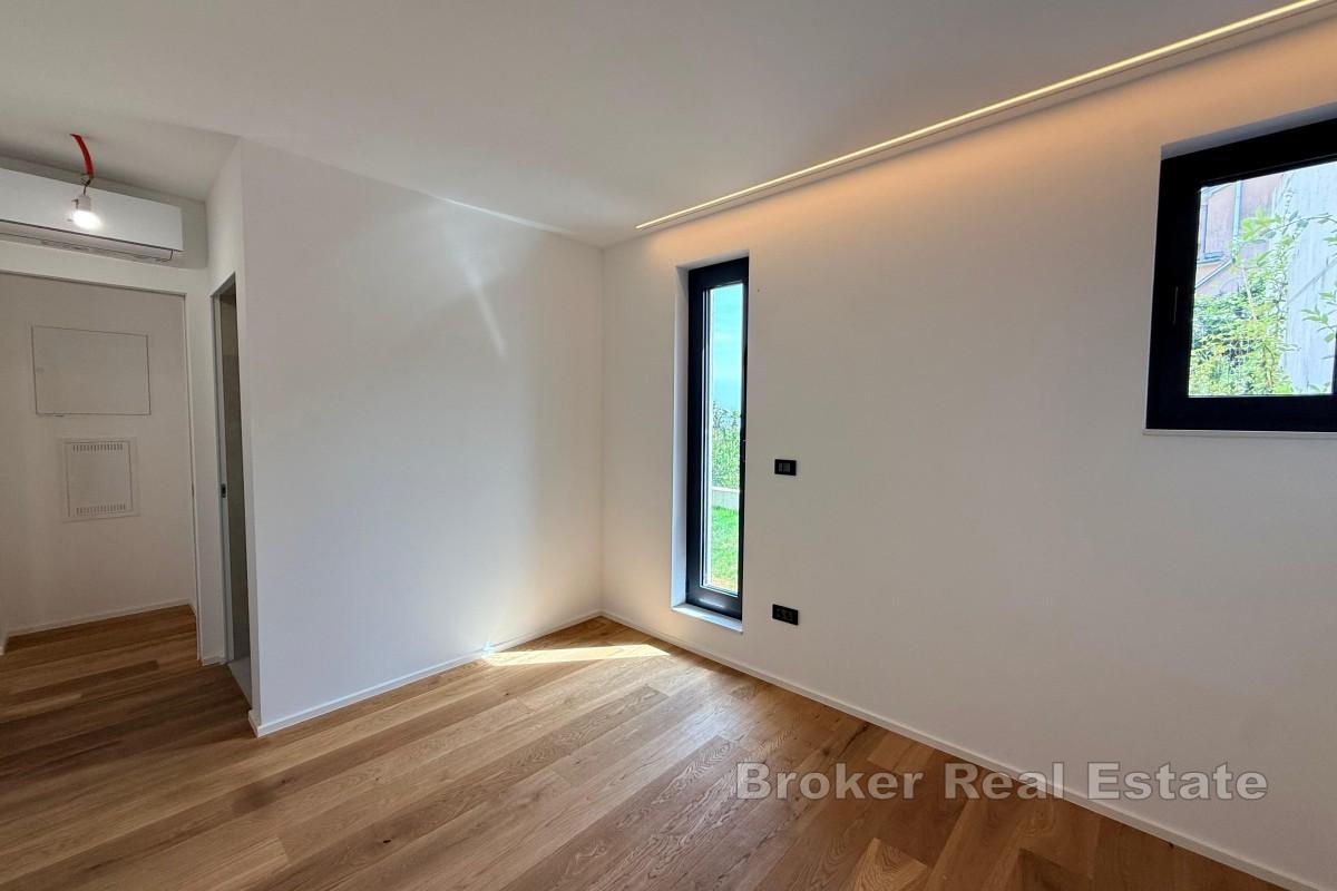 Lussuoso appartamento con terrazza e vista mare