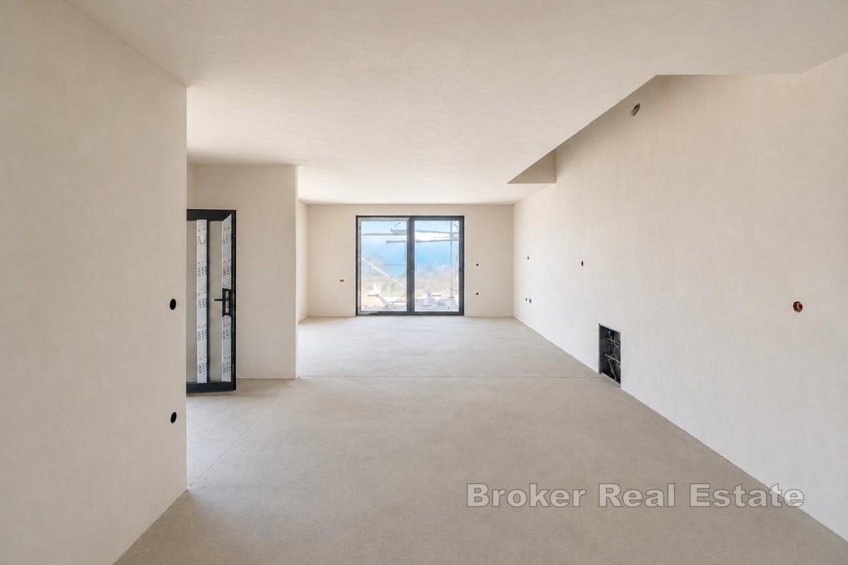 Moderne Wohnung mit Pool und Blick auf die Kvarner-Bucht