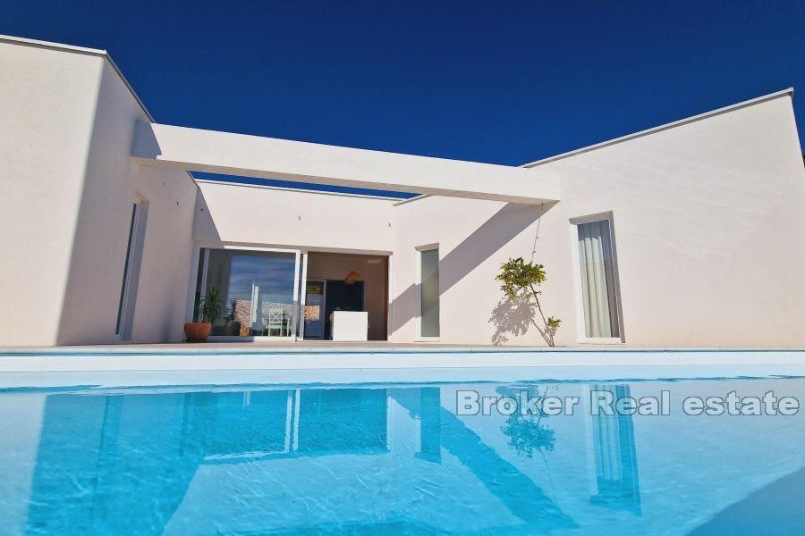 Mediterrane Villa mit wunderschönem Blick auf das Meer