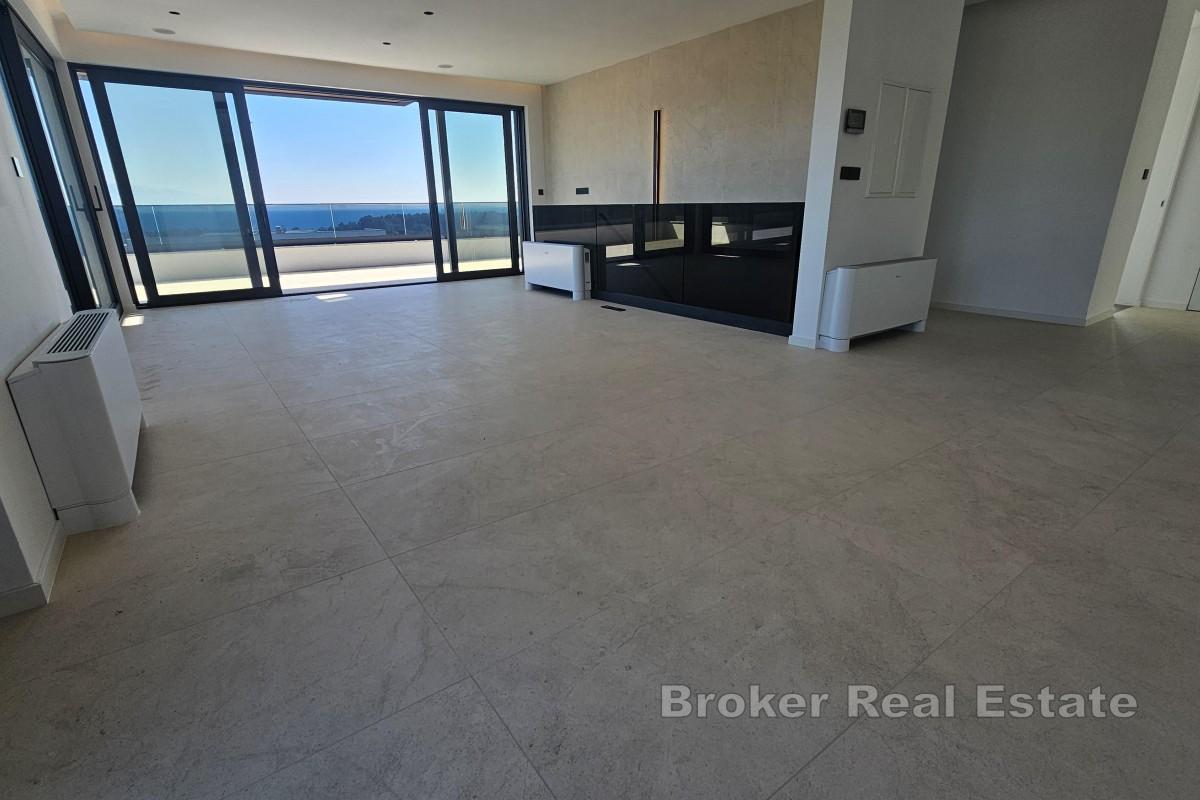 Penthouse mit Meerblick und Pool