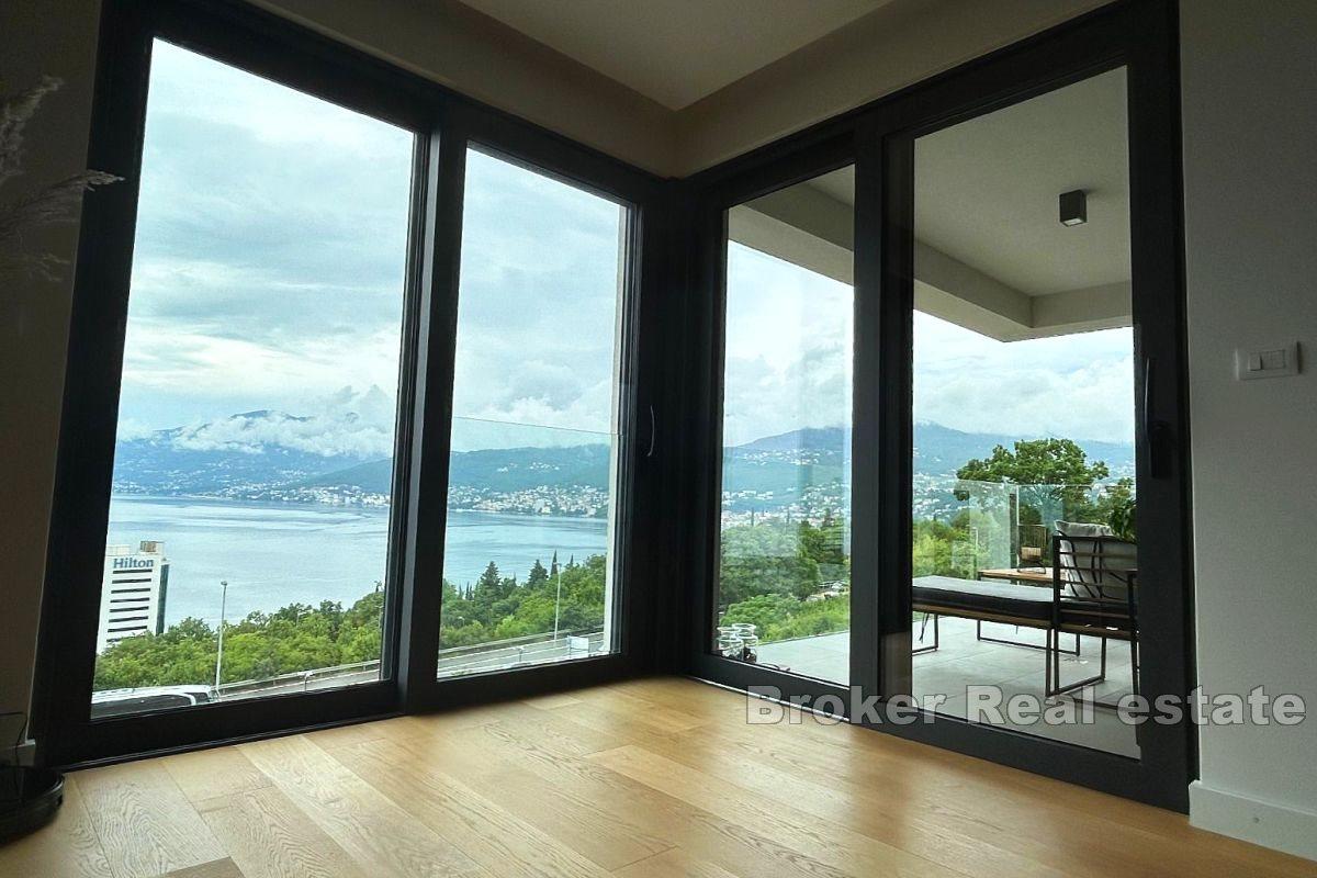 Appartamento moderno con vista sul mare