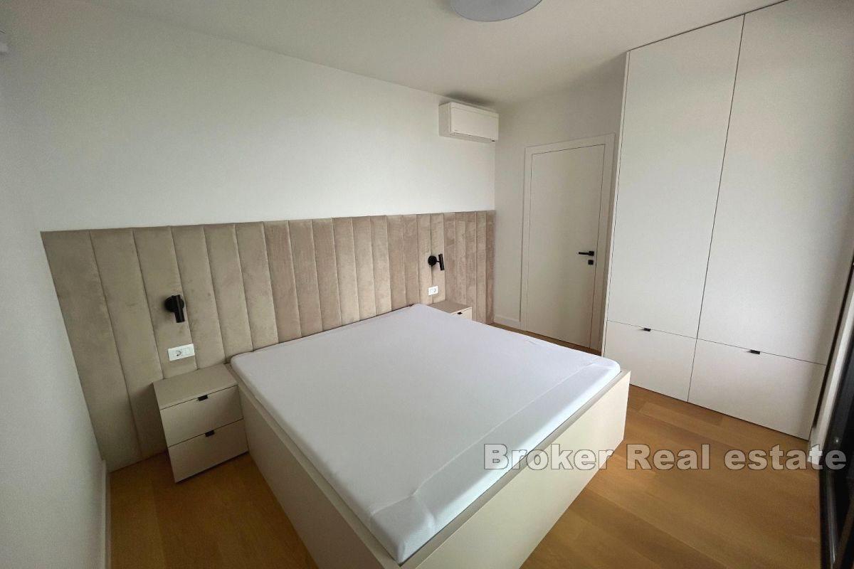 Appartamento moderno con vista sul mare