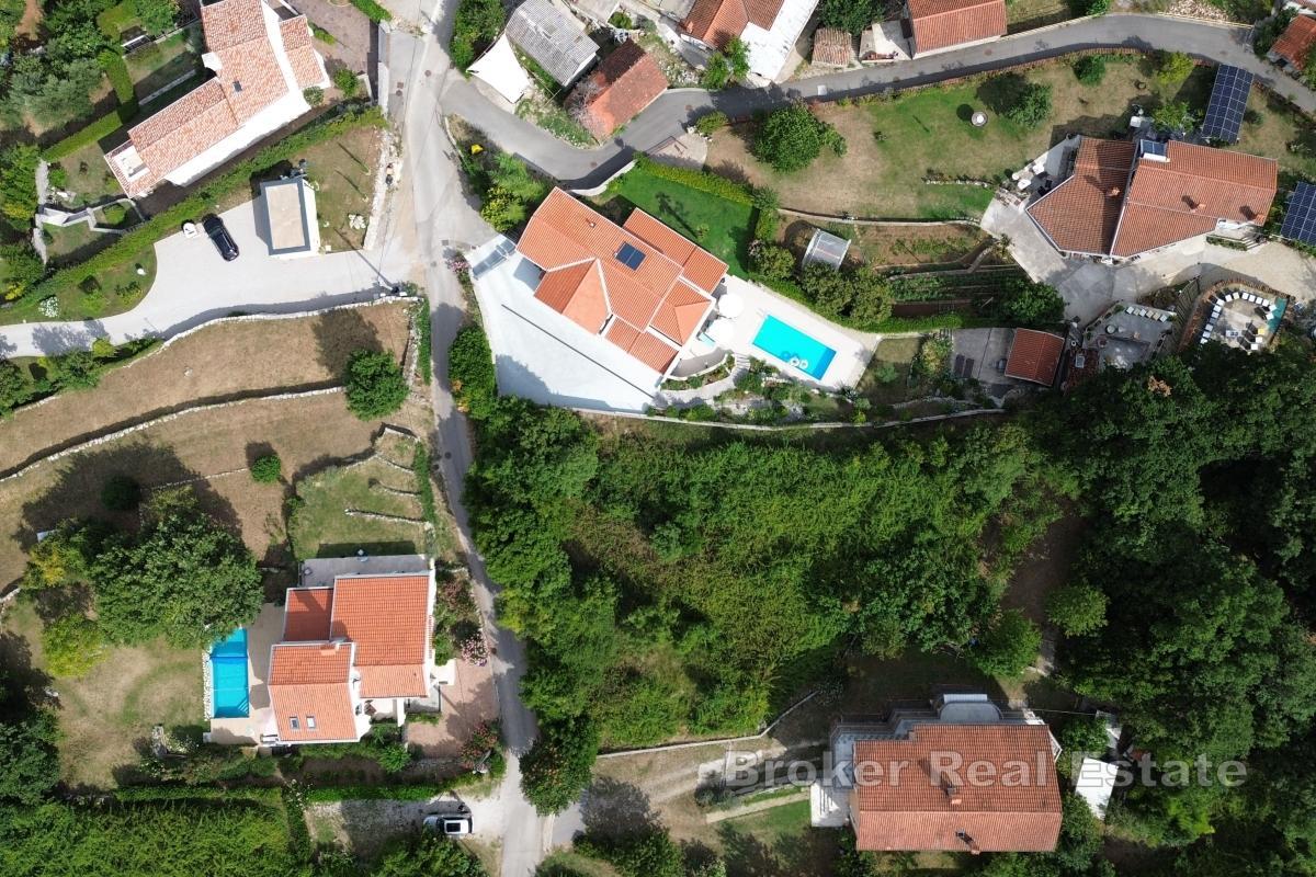 Terrain constructible dans un emplacement privilégié