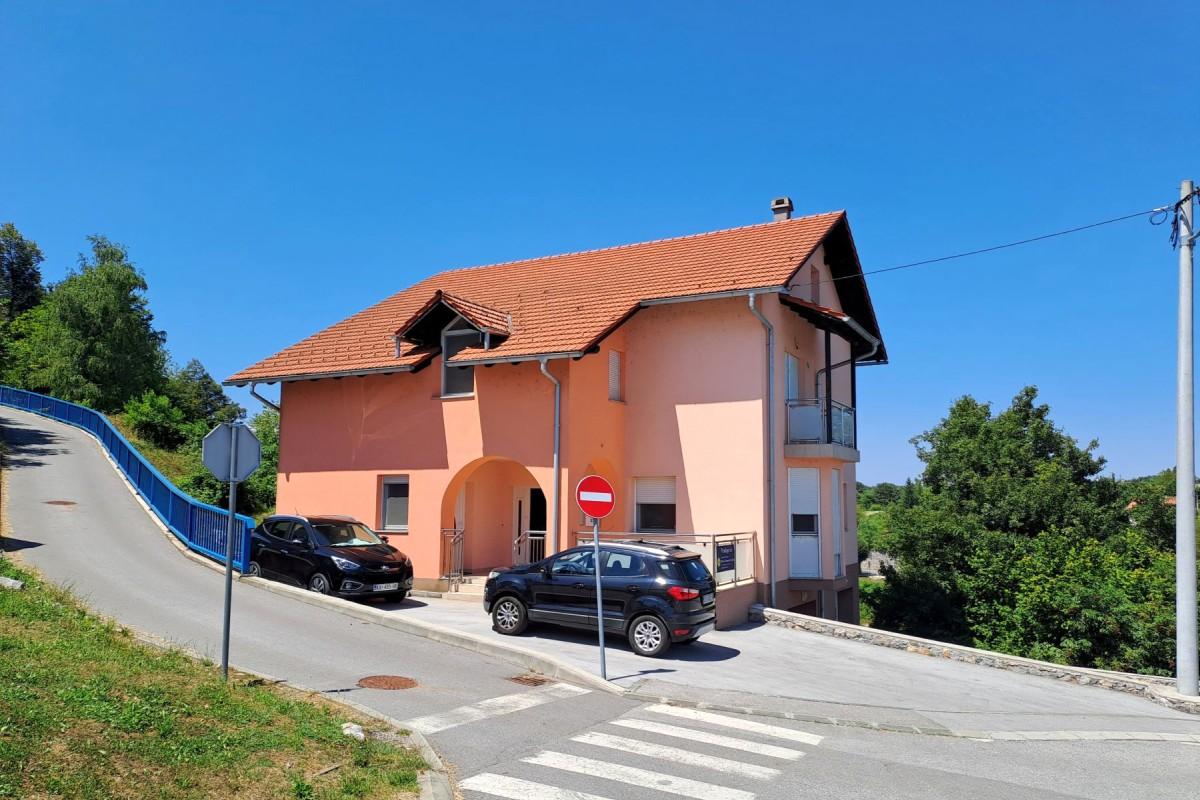 001-1026-10-near-plitvice-house-on-three-floors-for-sale