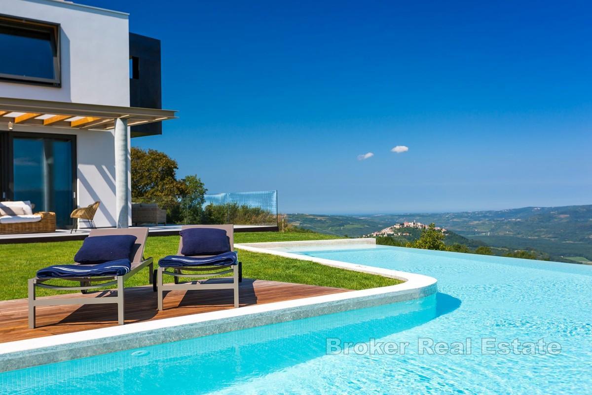 Luxusní vila s pozemkem a panoramatickým výhledem