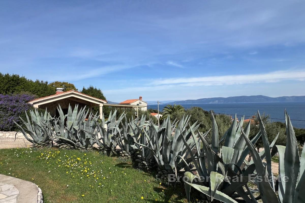 Terreno edificabile con vista mare