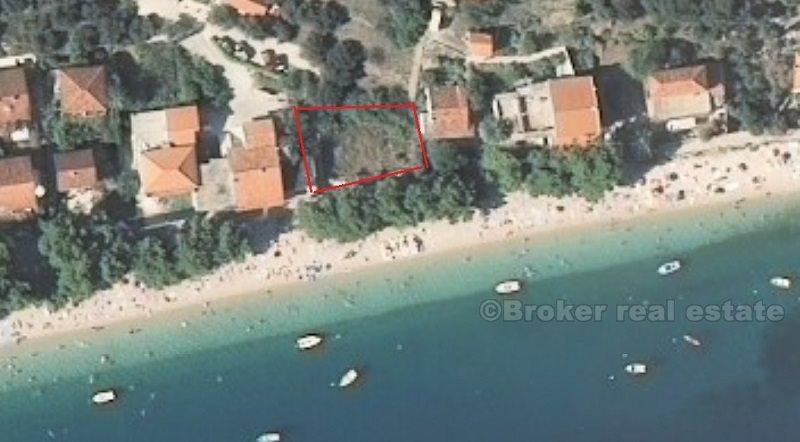 Terreno edificabile, prima fila al mare