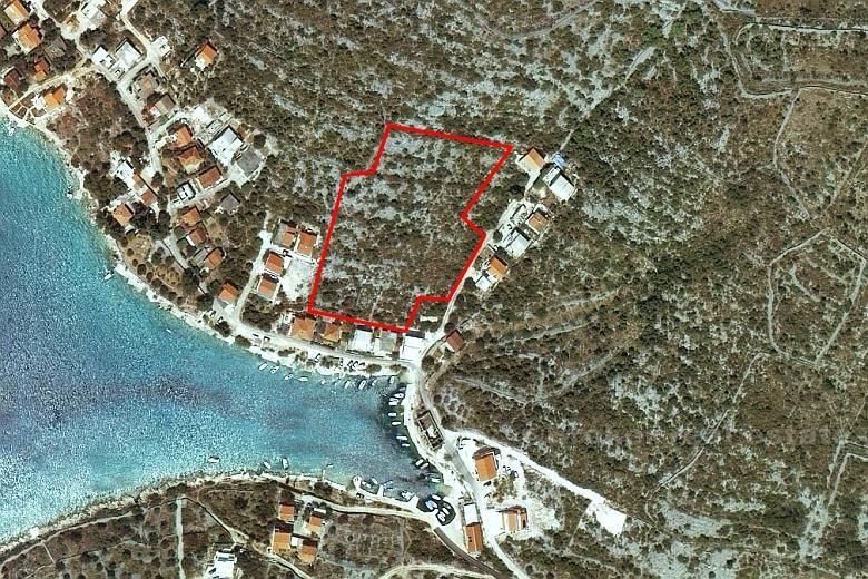 Terreno edificabile, seconda fila dal mare
