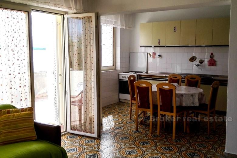 Maison / villa, première rangée de la mer