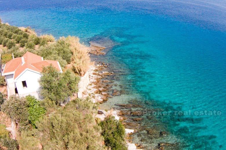 Maison / Villa première rangée de la mer, à vendre