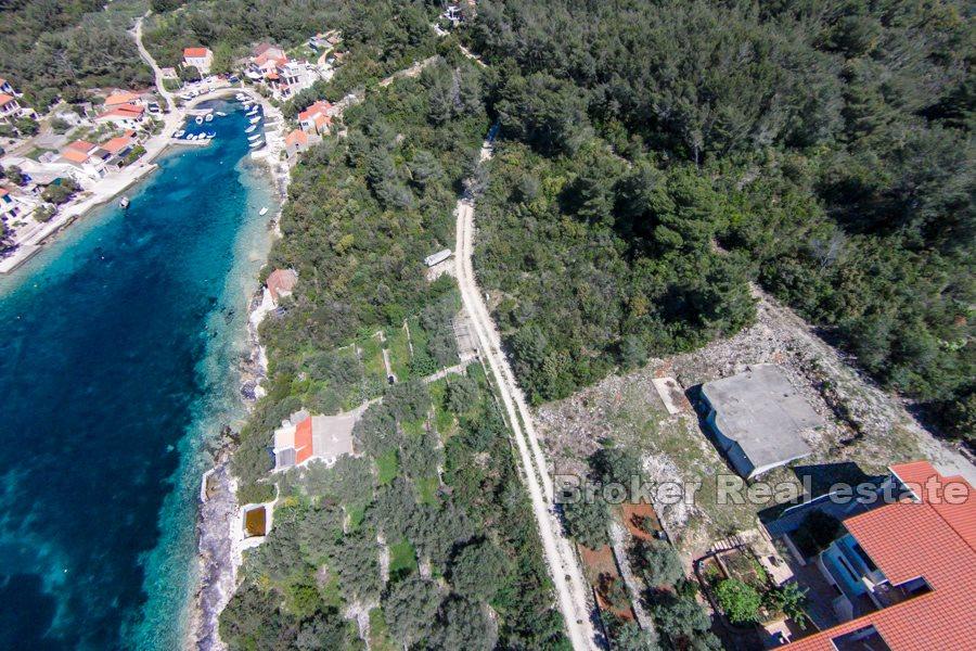 Terreno edificabile con vista mare aperto