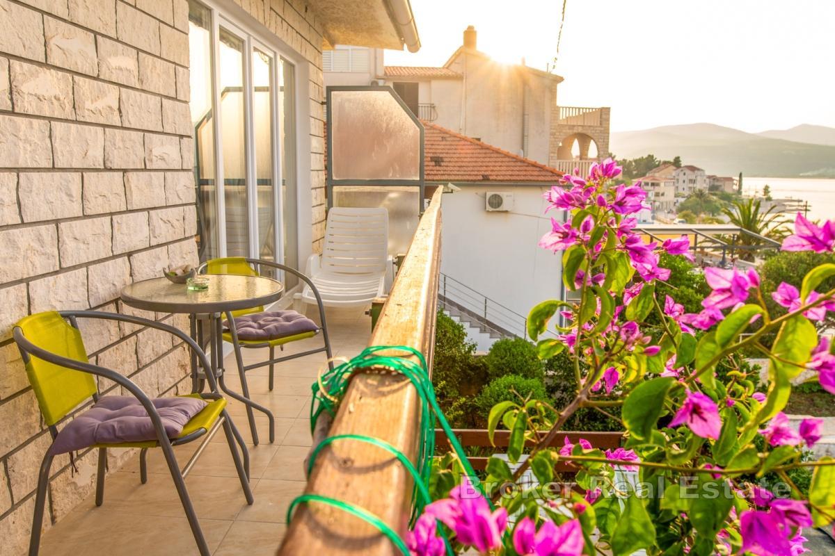 Maison jumelée en première rangée de la mer