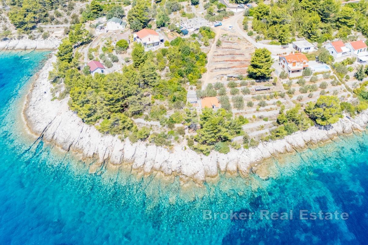 Terreno edificabile in prima fila al mare