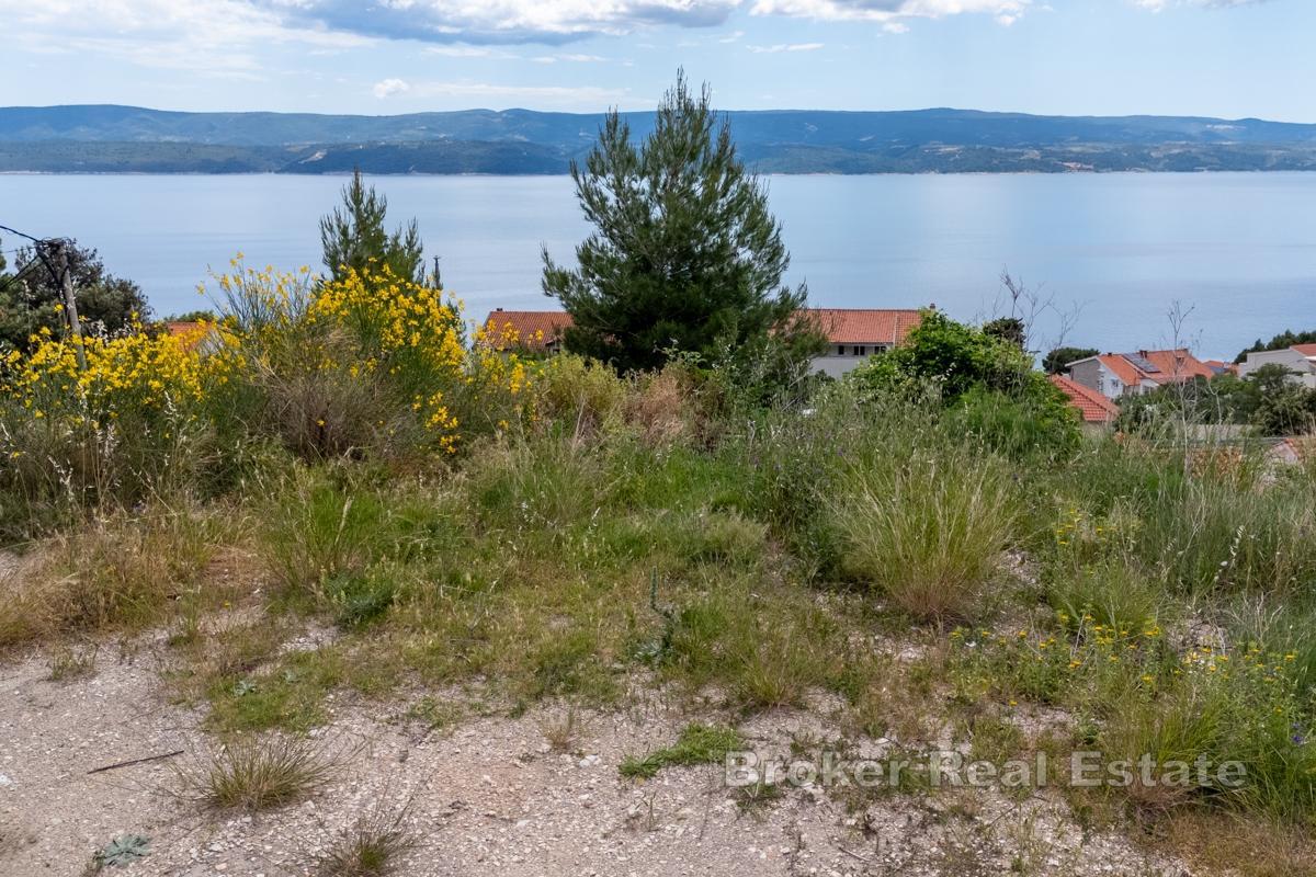 Terrain constructible avec vue panoramique sur mer