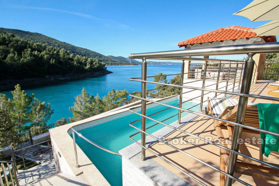 Lyxvilla vid havet