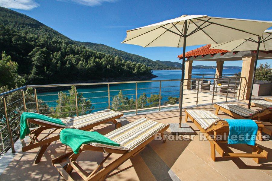 Lyxvilla vid havet