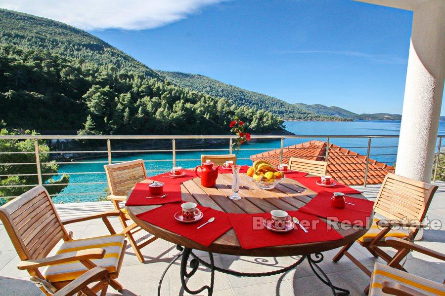 Lyxvilla vid havet