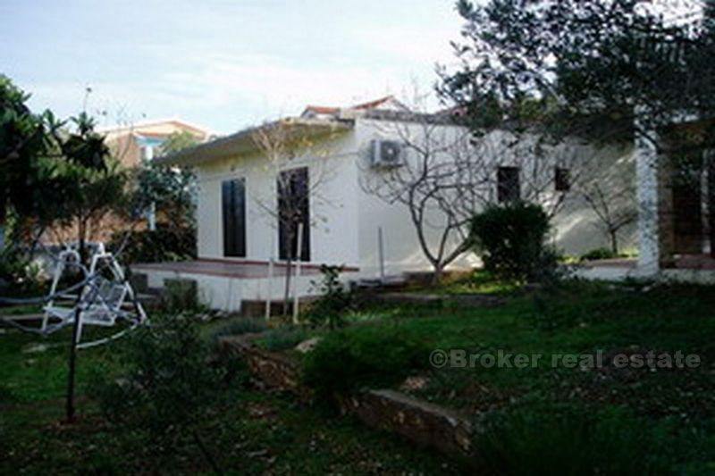 Maison / Villa, première rangée de la mer et la plage