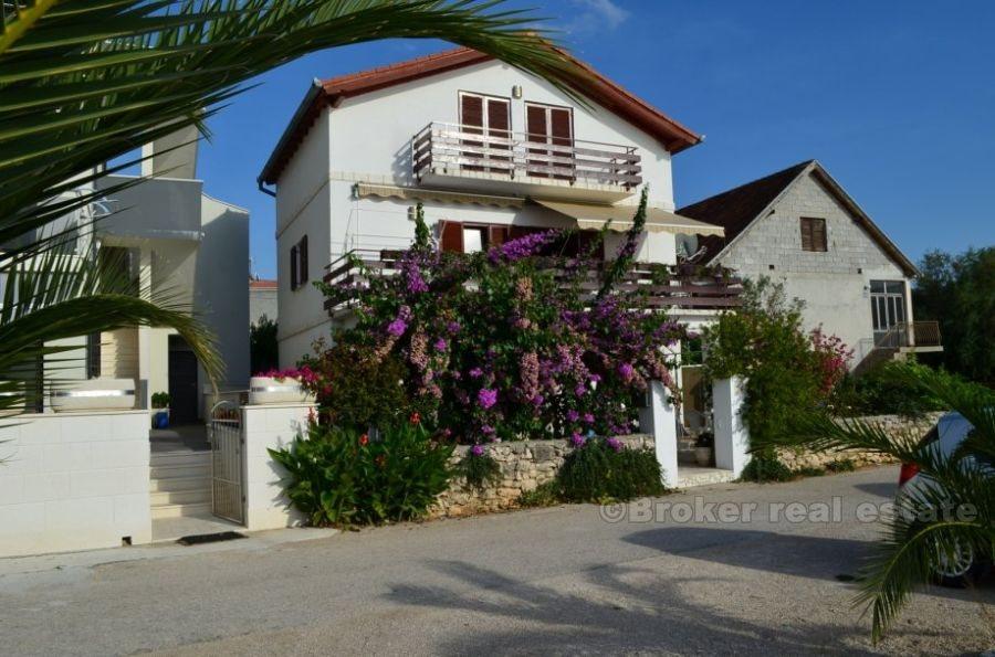 Maison / villa, première rangée de la mer