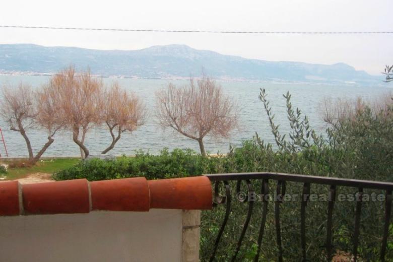 Maison / villa, première rangée de la mer