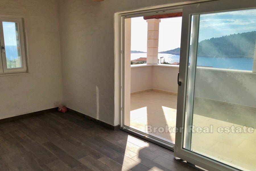 Casa / villa, Villa con piscina e vista mare, in vendita